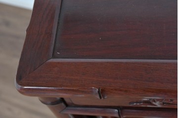 和製ヴィンテージ　上手物!!　花梨(カリン)材　繊細な彫刻が美しい茶棚　(R-085800)