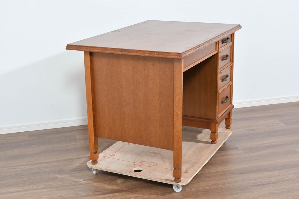 和製ヴィンテージ　オーク材　木肌が美しく上品な片袖机　(R-085801)