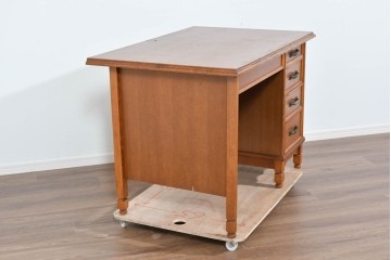 和製ヴィンテージ　オーク材　木肌が美しく上品な片袖机　(R-085801)