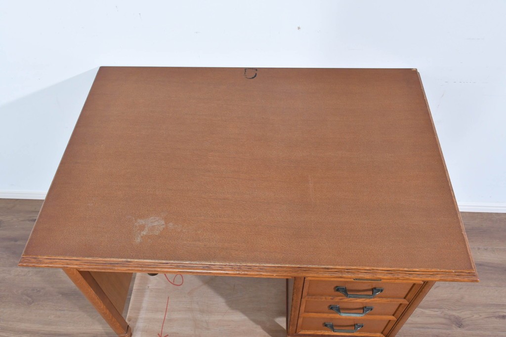 和製ヴィンテージ　オーク材　木肌が美しく上品な片袖机　(R-085801)