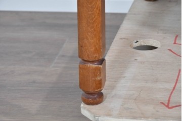 和製ヴィンテージ　オーク材　木肌が美しく上品な片袖机　(R-085801)