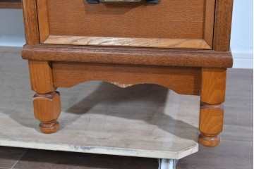 和製ヴィンテージ　オーク材　木肌が美しく上品な片袖机　(R-085801)