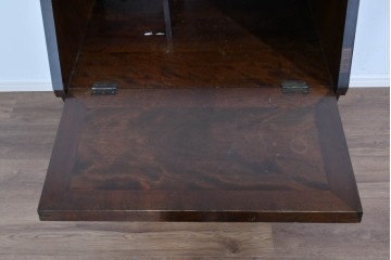 中古　松本民芸家具　A型座ビューロー　重厚な意匠のライティングビューロー　定価約30万円　(R-085802)