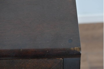 中古　松本民芸家具　A型座ビューロー　重厚な意匠のライティングビューロー　定価約30万円　(R-085802)