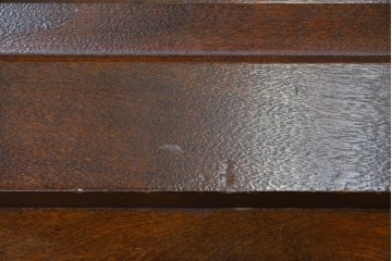 中古　松本民芸家具　A型座ビューロー　重厚な意匠のライティングビューロー　定価約30万円　(R-085802)