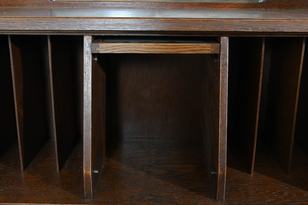 中古　美品　三越家具(現カントリーハウス)　Brugge(ブルージュ)　木目が美しいライティングビューロー　定価約37万円　(R-085803)