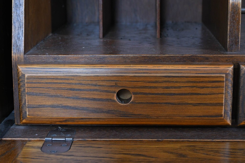 中古　美品　三越家具(現カントリーハウス)　Brugge(ブルージュ)　木目が美しいライティングビューロー　定価約37万円　(R-085803)