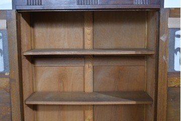 和製アンティーク　タモ材　迫力のある杢目と透かし彫りが魅力のブックケース　(R-085806)