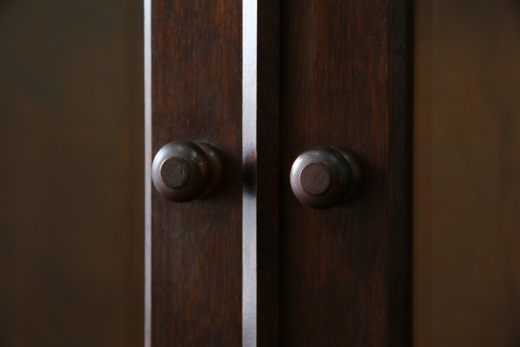 中古　美品　松本民芸家具　格子戸の意匠が上品なA型食器棚　定価約66万円　(R-085808)