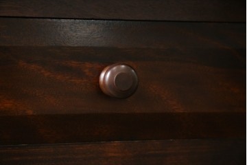 中古　美品　松本民芸家具　格子戸の意匠が上品なA型食器棚　定価約66万円　(R-085808)