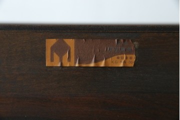 中古　美品　松本民芸家具　格子戸の意匠が上品なA型食器棚　定価約66万円　(R-085808)