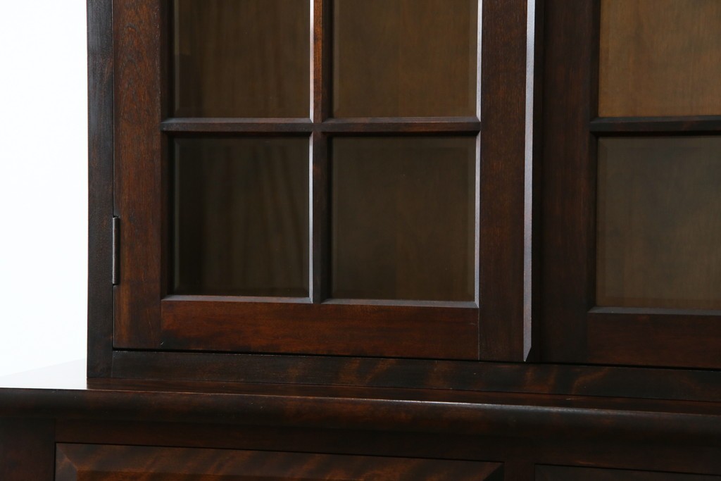 中古　美品　松本民芸家具　格子戸の意匠が上品なA型食器棚　定価約66万円　(R-085808)