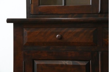 中古　美品　松本民芸家具　格子戸の意匠が上品なA型食器棚　定価約66万円　(R-085808)