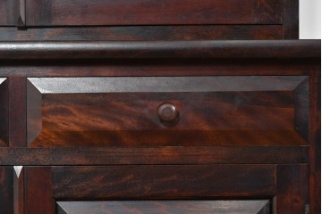 中古　美品　松本民芸家具　格子戸の意匠が上品なA型食器棚　定価約66万円　(R-085808)