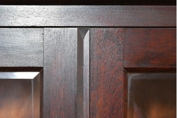 中古　美品　松本民芸家具　格子戸の意匠が上品なA型食器棚　定価約66万円　(R-085808)