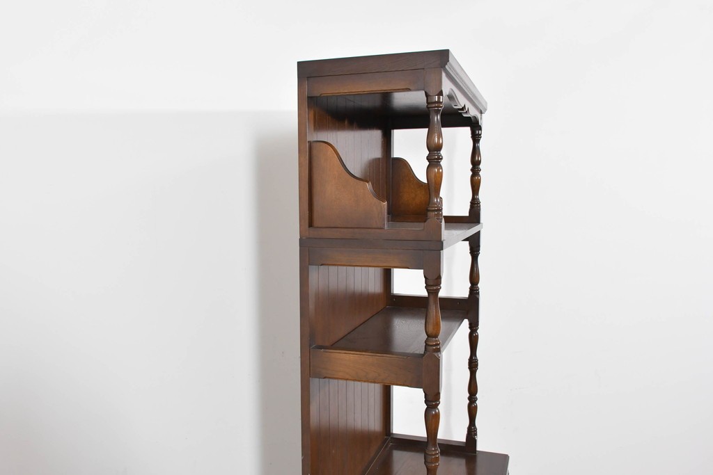 中古　美品　飛騨産業　キツツキ　ディスプレイと収納を両立するシェルフ　(R-085810)