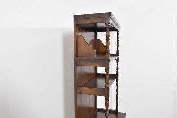 中古　美品　飛騨産業　キツツキ　ディスプレイと収納を両立するシェルフ　(R-085810)