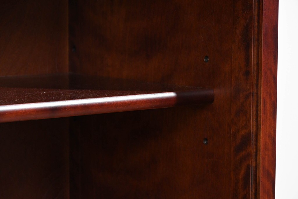 中古　美品　国産民芸家具　カバ材の木味を楽しめる二段重ね水屋箪笥食器棚　(R-085811)