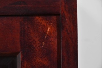 中古　美品　国産民芸家具　カバ材の木味を楽しめる水屋箪笥キャビネット　(R-085812)