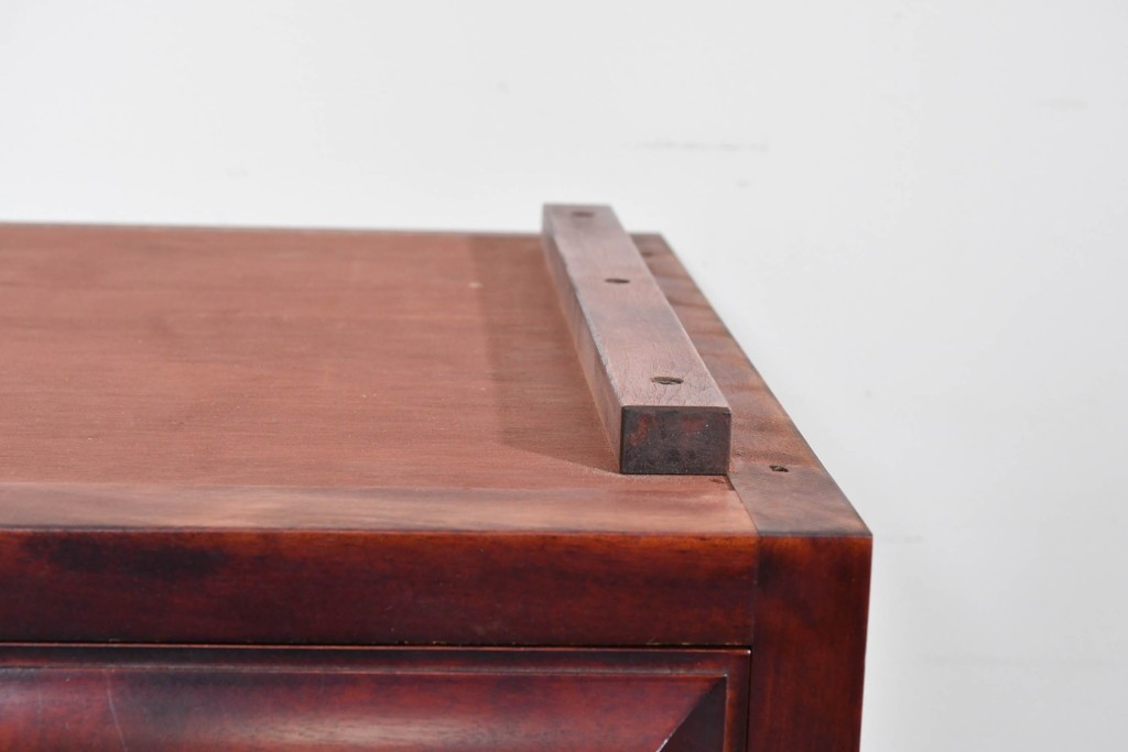 《天板取り付け加工費込み》　中古　美品　国産民芸家具　カバ材の木味を楽しめる水屋箪笥サイドボード　(R-085813)