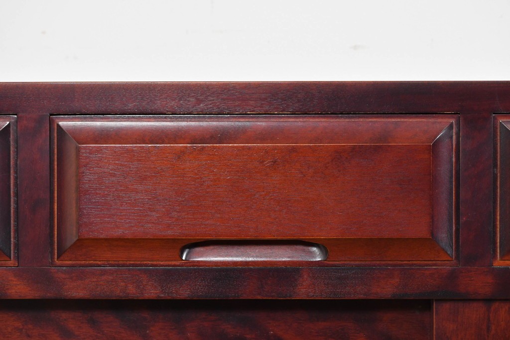 《天板取り付け加工費込み》　中古　美品　国産民芸家具　カバ材の木味を楽しめる水屋箪笥サイドボード　(R-085813)