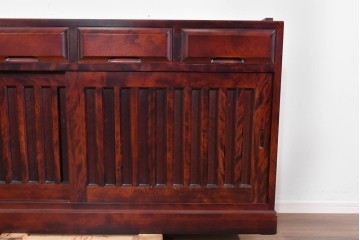 《天板取り付け加工費込み》　中古　美品　国産民芸家具　カバ材の木味を楽しめる水屋箪笥サイドボード　(R-085813)