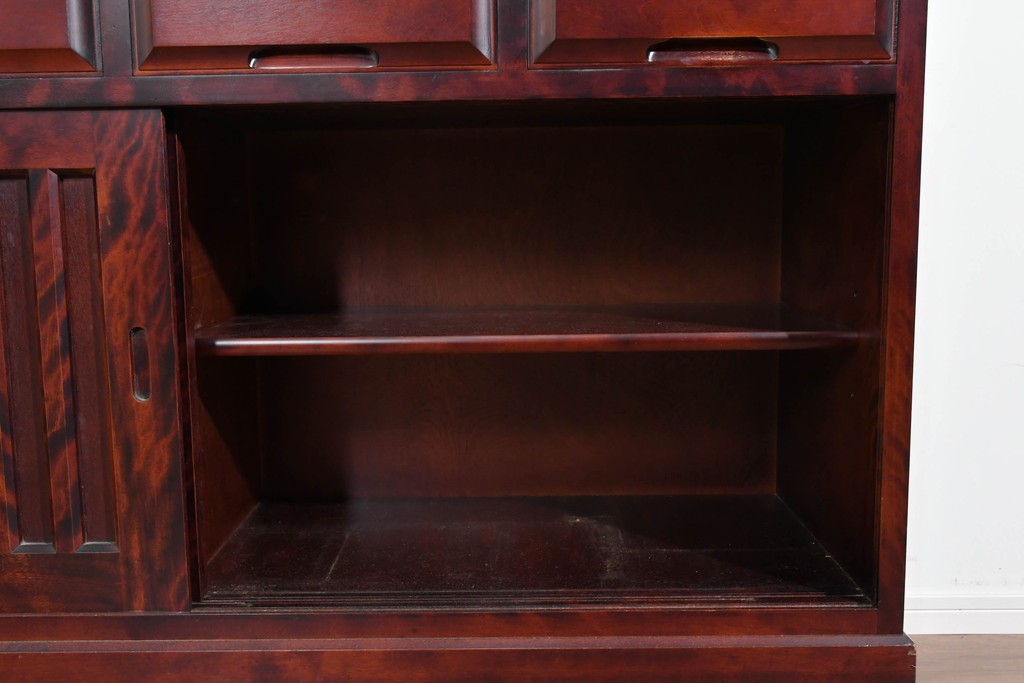 《天板取り付け加工費込み》　中古　美品　国産民芸家具　カバ材の木味を楽しめる水屋箪笥サイドボード　(R-085813)