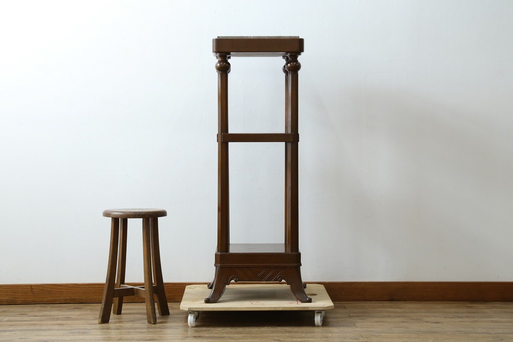 イギリスヴィンテージ　上手物!!　マホガニー材　石天板が特徴的な作りの良い花台　(R-085814)