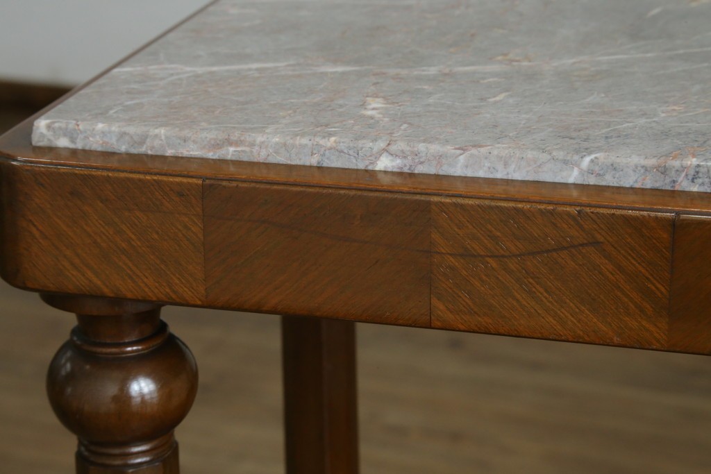 イギリスヴィンテージ　上手物!!　マホガニー材　石天板が特徴的な作りの良い花台　(R-085814)