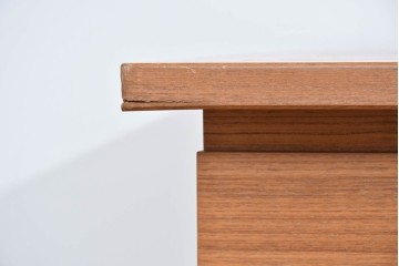 和製ヴィンテージ　天童木工　ナラ材　充実した収納で機能性バッチリのデスク　現行定価約52万円　(R-085816)