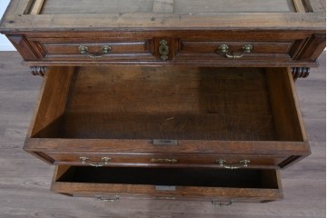 《天板取り付け加工費込み》　イギリスヴィンテージ　オーク材　優美な木彫装飾が引き立つエレガントなチェスト　(R-085818)