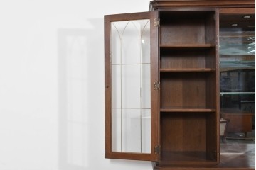 中古　美品　希少な廃番品　カリモク家具(karimoku)　domani(ドマーニ)　QUEENS LIFE(クイーンズライフ)　ミラーバックのキャビネット　現行推定定価約110万円　(R-085819)