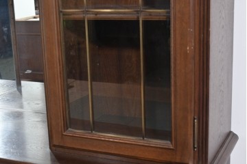 中古　美品　希少な廃番品　カリモク家具(karimoku)　domani(ドマーニ)　QUEENS LIFE(クイーンズライフ)　ミラーバックのキャビネット　現行推定定価約110万円　(R-085819)