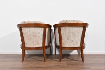 中古　DREXEL HERITAGE(ドレクセルヘリテイジ)　落ち着きのあるデザインが上品なラウンジチェア2脚セット　定価(2脚合計)約80万円　(R-085820)