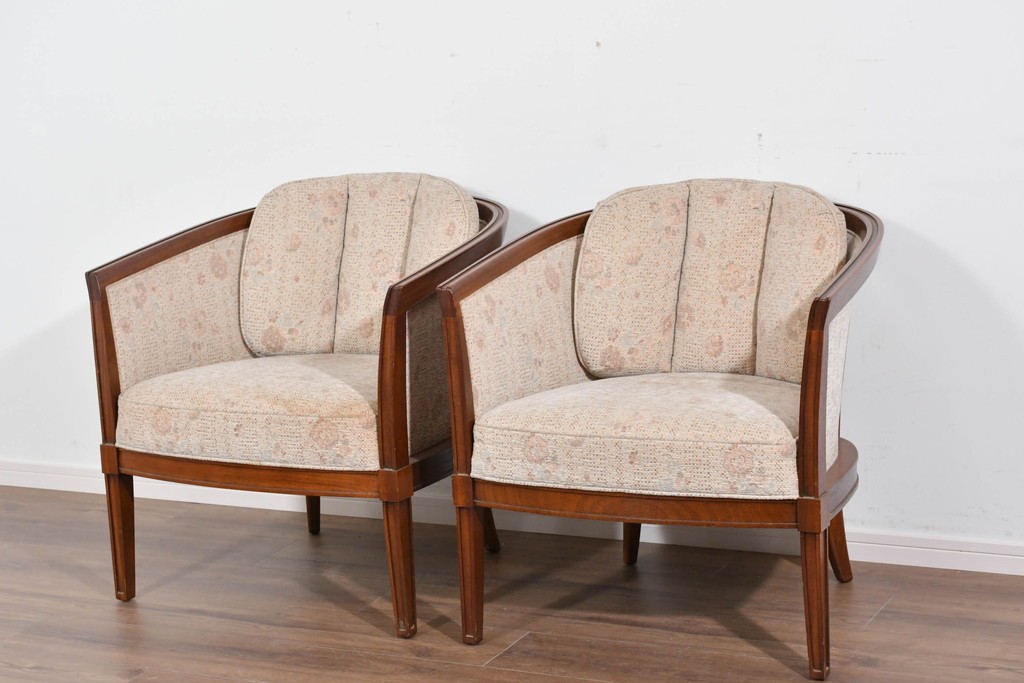 中古　DREXEL HERITAGE(ドレクセルヘリテイジ)　落ち着きのあるデザインが上品なラウンジチェア2脚セット　定価(2脚合計)約80万円　(R-085820)