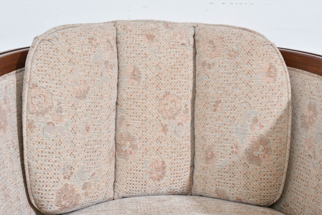 中古　DREXEL HERITAGE(ドレクセルヘリテイジ)　落ち着きのあるデザインが上品なラウンジチェア2脚セット　定価(2脚合計)約80万円　(R-085820)