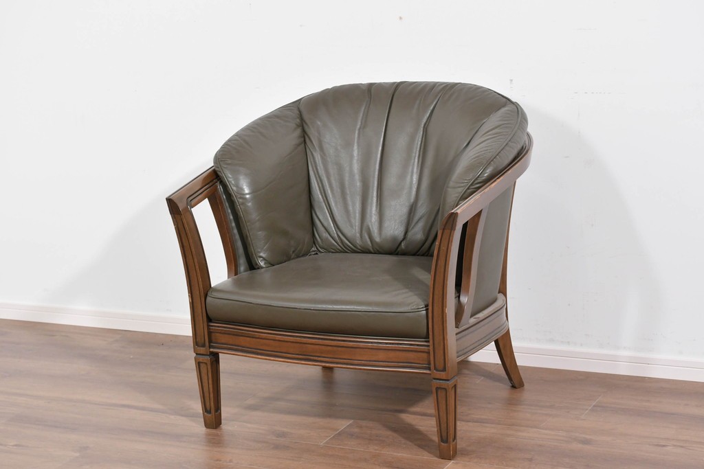 中古　maruni(マルニ木工)　地中海ロイヤルシリーズ　本革(レザー)　気品ある佇まいのラウンジチェア　定価約48万円　(R-085821)