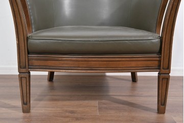 中古　maruni(マルニ木工)　地中海ロイヤルシリーズ　本革(レザー)　気品ある佇まいのラウンジチェア　定価約48万円　(R-085821)