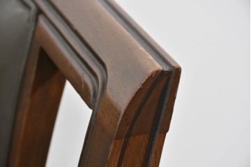 中古　maruni(マルニ木工)　地中海ロイヤルシリーズ　本革(レザー)　気品ある佇まいのラウンジチェア　定価約48万円　(R-085821)