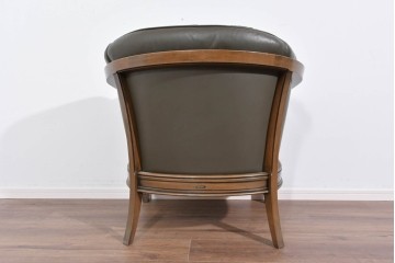 中古　maruni(マルニ木工)　地中海ロイヤルシリーズ　本革(レザー)　気品ある佇まいのラウンジチェア　定価約48万円　(R-085821)