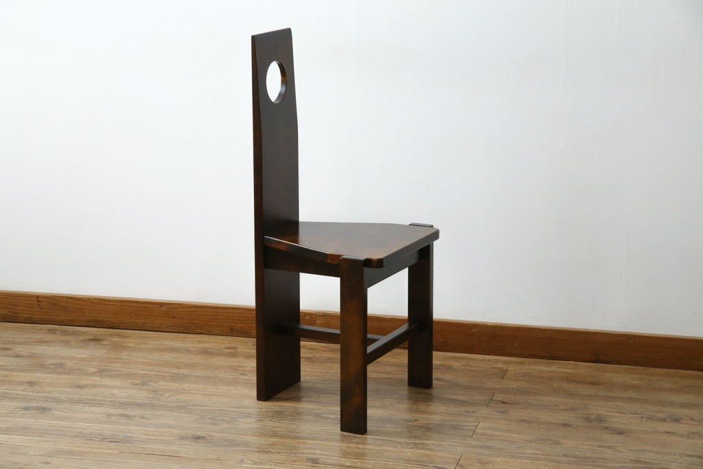 中古　美品　星野民芸(星野民藝)　丸抜き背板が印象的なダイニングチェア　(R-085823)