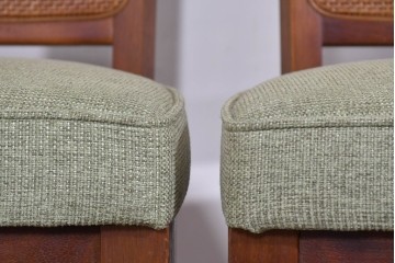 中古　超美品　maruni(マルニ木工)　地中海ロイヤルシリーズ　淡緑色の座面が上品なレティーロチェア4脚セット　定価(4脚合計)約32万円　(R-085827)