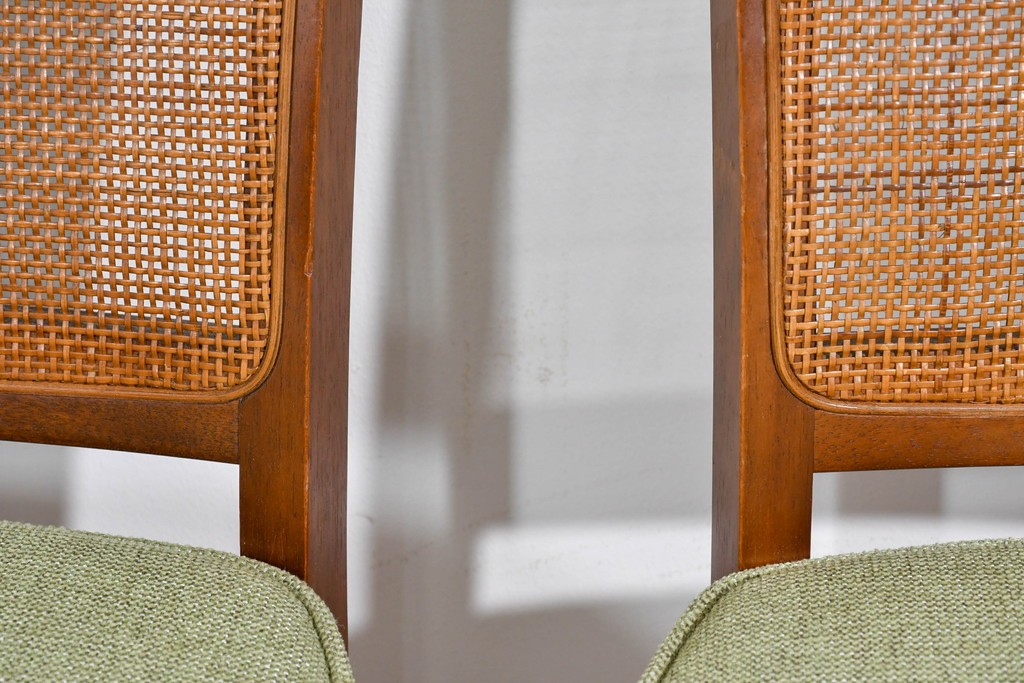 中古　超美品　maruni(マルニ木工)　地中海ロイヤルシリーズ　淡緑色の座面が上品なレティーロチェア4脚セット　定価(4脚合計)約32万円　(R-085827)