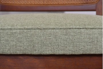 中古　超美品　maruni(マルニ木工)　地中海ロイヤルシリーズ　淡緑色の座面が上品なレティーロチェア4脚セット　定価(4脚合計)約32万円　(R-085827)