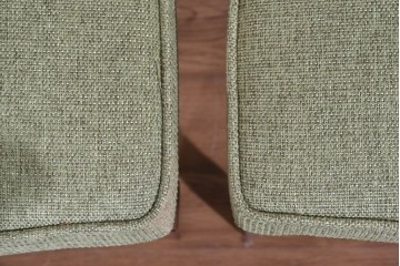 中古　超美品　maruni(マルニ木工)　地中海ロイヤルシリーズ　淡緑色の座面が上品なレティーロチェア4脚セット　定価(4脚合計)約32万円　(R-085827)