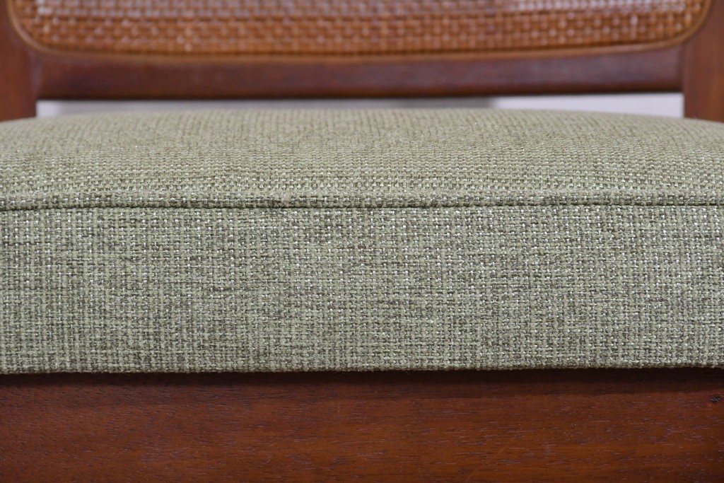 中古　超美品　maruni(マルニ木工)　地中海ロイヤルシリーズ　淡緑色の座面が上品なレティーロチェア4脚セット　定価(4脚合計)約32万円　(R-085827)