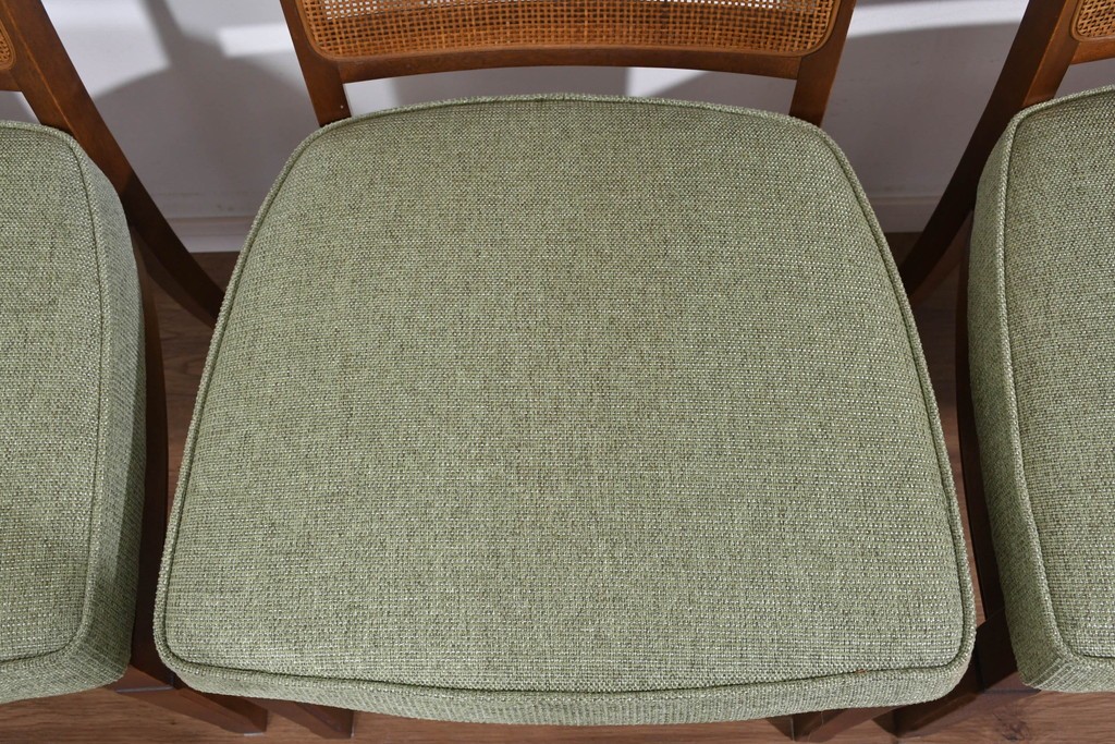 中古　超美品　maruni(マルニ木工)　地中海ロイヤルシリーズ　淡緑色の座面が上品なレティーロチェア4脚セット　定価(4脚合計)約32万円　(R-085827)
