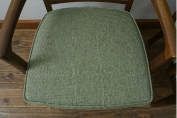 中古　超美品　maruni(マルニ木工)　地中海ロイヤルシリーズ　柔らかな曲線アームが魅力のレティーロチェア2脚セット　定価(2脚合計)約19万円　(R-085828)