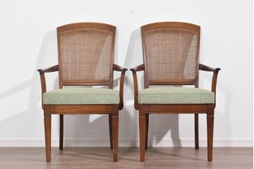 中古　超美品　maruni(マルニ木工)　地中海ロイヤルシリーズ　柔らかな曲線アームが魅力のレティーロチェア2脚セット　定価(2脚合計)約19万円　(R-085828)