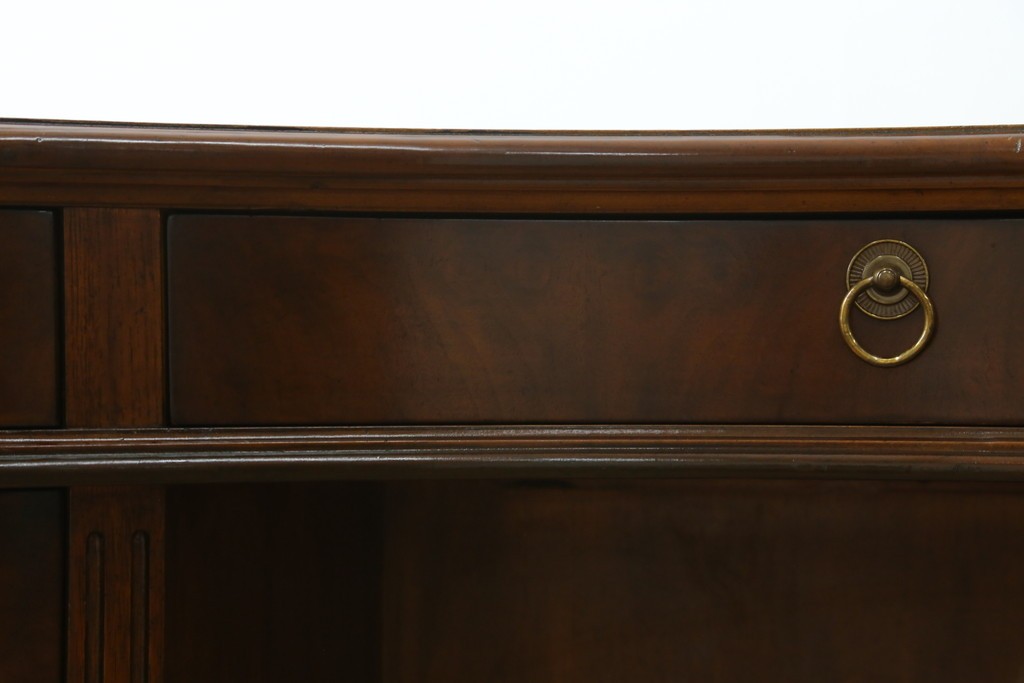 中古　DREXEL HERITAGE(ドレクセルヘリテイジ)　Cameo Classics(キャメオクラシックス)　気品ある曲面フォルムと木目が魅力のキドニーデスク　(R-085830)